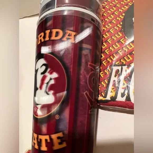 NWT LOT OF FLORIDA STATE PARTY SUPPLIES. - Picture 2 of 9